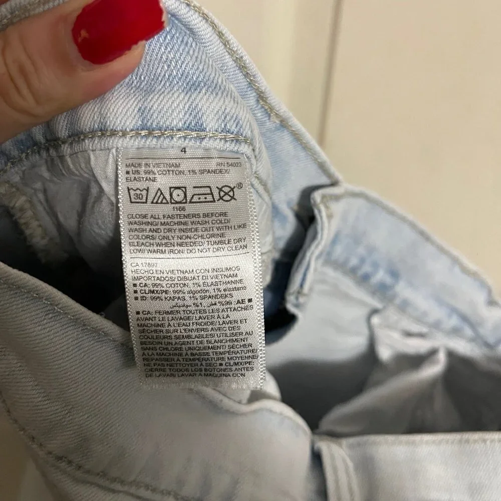 Old Navy Womens Light Distressed High Rise Raw Hem Straight Boyfriend Jeans Sz 4
